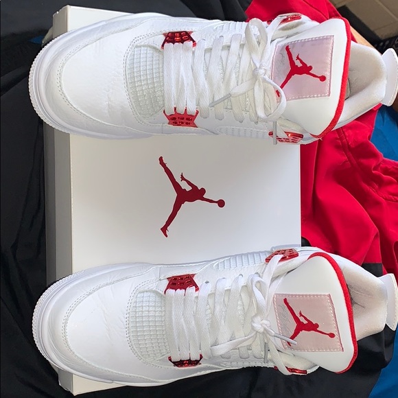 jordan retro 4s metallic red